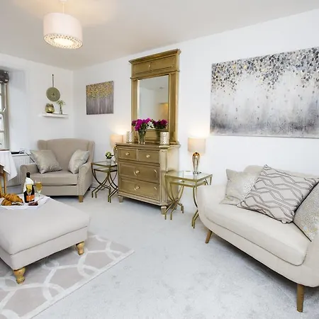 The Luxury Loft Apartment Settle
